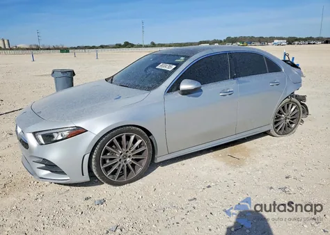 2022 Mercedes-Benz A 220 from USA, damaged, VIN W1K3G4EB5NJ364612